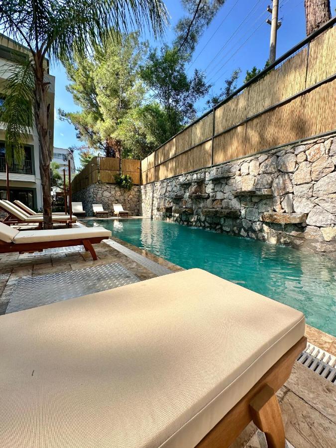 מרמריס Esmahan Forest And Pool By Zehra Suites מראה חיצוני תמונה