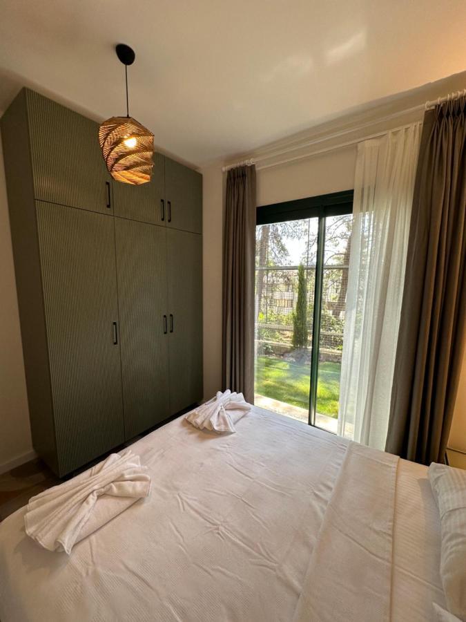 מרמריס Esmahan Forest And Pool By Zehra Suites מראה חיצוני תמונה