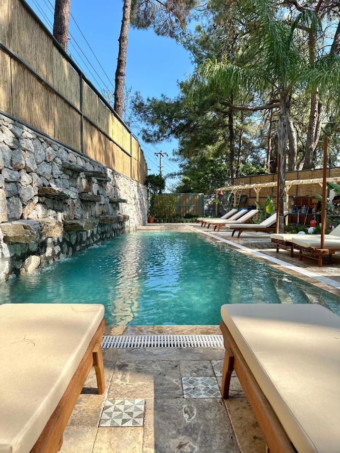מרמריס Esmahan Forest And Pool By Zehra Suites מראה חיצוני תמונה